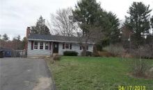 4 Circle Dr Burlington, CT 06013