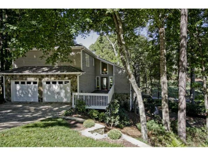 120 Tavistock Place, Roswell, GA 30076