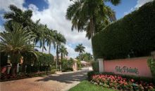 515 Via Veneto #202 Naples, FL 34108