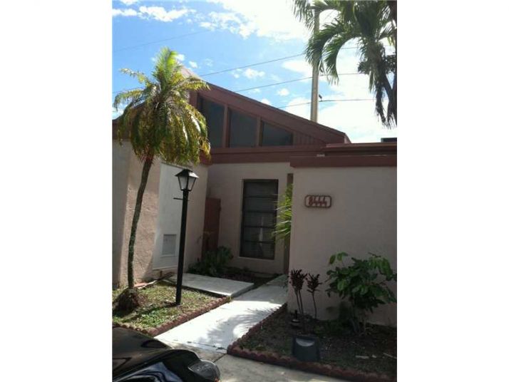 8444 NW 31ST CT # 12, Fort Lauderdale, FL 33351