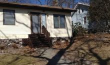 31 Lakeside Rd Hewitt, NJ 07421