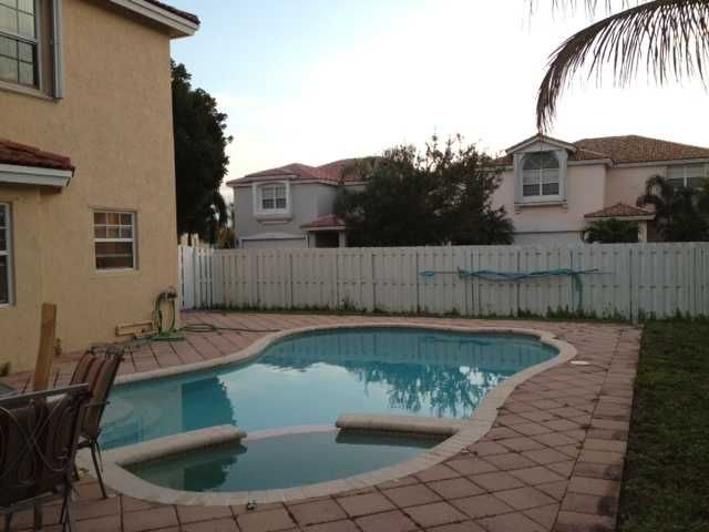 2351 NW 138TH DR, Fort Lauderdale, FL 33323