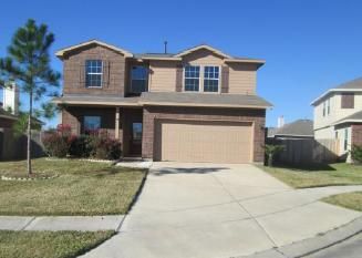 119 Paleos Flint Dr, La Marque, TX 77568