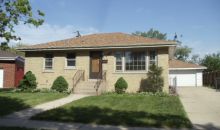 4633 Scott St Schiller Park, IL 60176