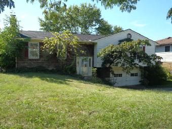 1691 8 Mile Rd, Cincinnati, OH 45255