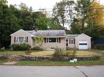 5  Germania Ave, Taftville, CT 06380