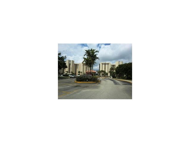 7200 Radice Ct # 205, Fort Lauderdale, FL 33319