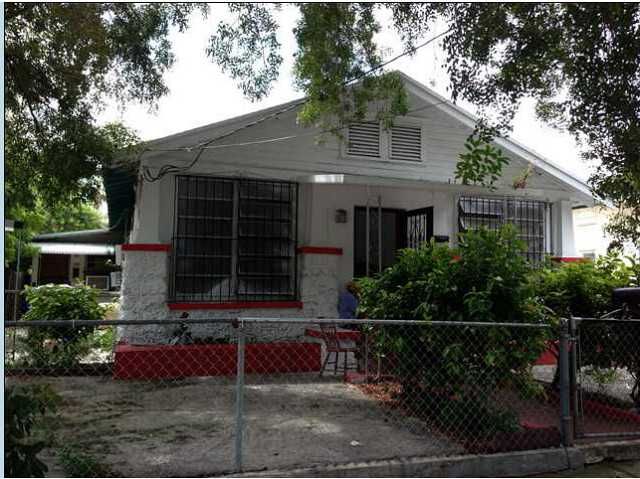 218 SW 6 AV, Miami, FL 33130