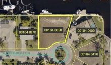 2103 Ottersrest Ln Cape Coral, FL 33990