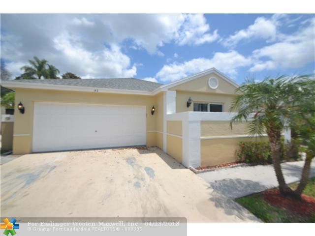 142 E RIVERBEND DR, Fort Lauderdale, FL 33326