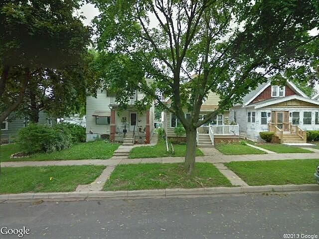 E Cudahy Ave, Cudahy, WI 53110