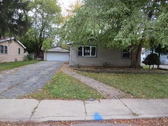 507 Apache Ave, Carpentersville, IL 60110