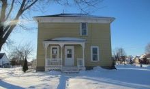 306 East St Dysart, IA 52224