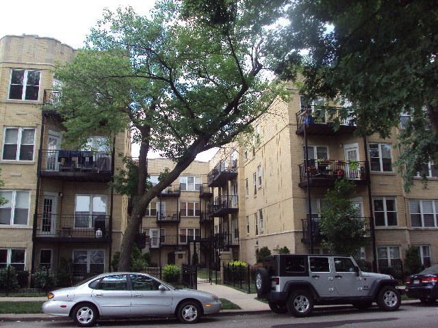 4020 N Albany Ave Apt 2b, Chicago, IL 60618