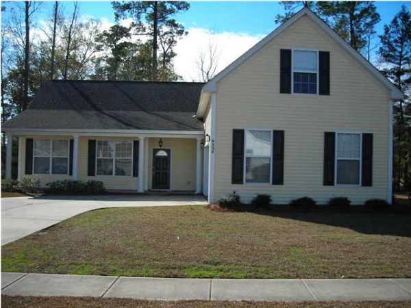 9334 AYSCOUGH DR, Summerville, SC 29485