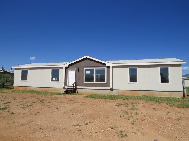 2571 North Calle Segundo, Huachuca City, AZ 85616