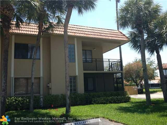 326 LAKEVIEW DR # 204, Fort Lauderdale, FL 33326