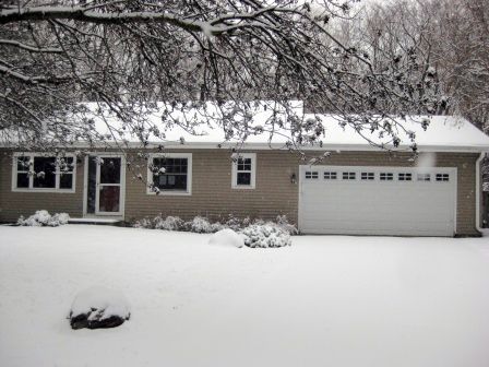 8609 Darnel Rd, Eden Prairie, MN 55344