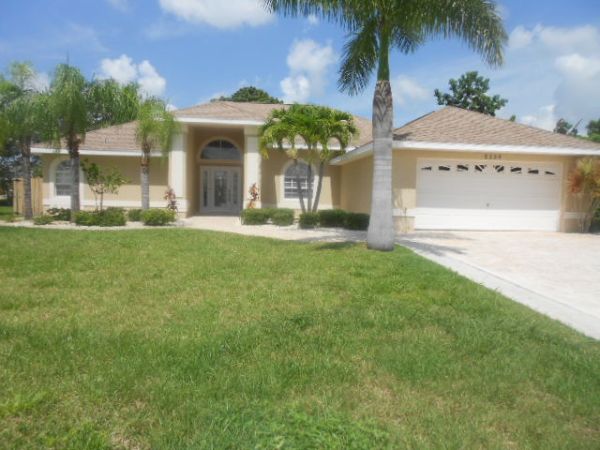 2134 SE 19th Ave., Cape Coral, FL 33990