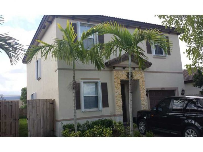 2250 NE 3 CT, Homestead, FL 33033