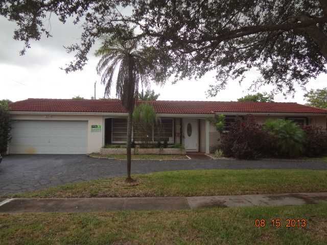 5541 SW 2ND CT, Fort Lauderdale, FL 33317