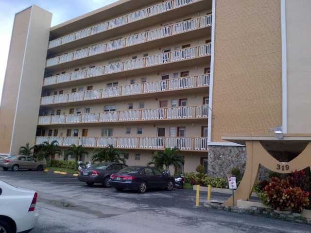 319 NE 14TH AV # 202, Hallandale, FL 33009