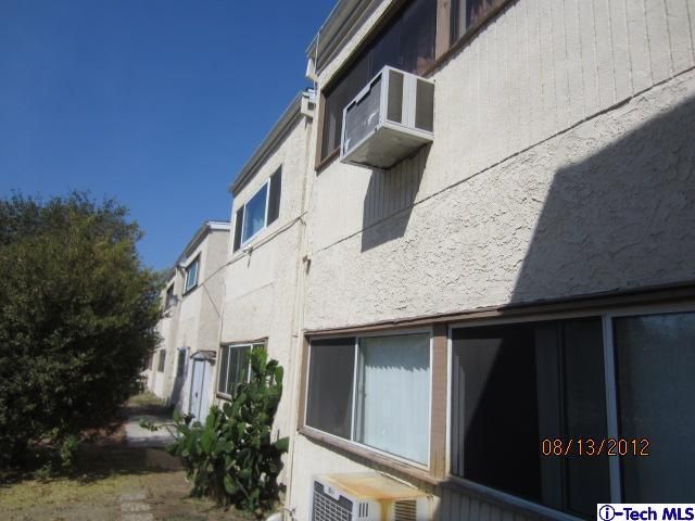 3030 Valle Vista Dr Apt 12, Los Angeles, CA 90065