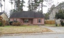 9123 Clubhouse Drive Riverdale, GA 30274