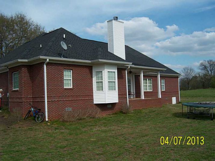 7962 County Line Road, Gillsville, GA 30543