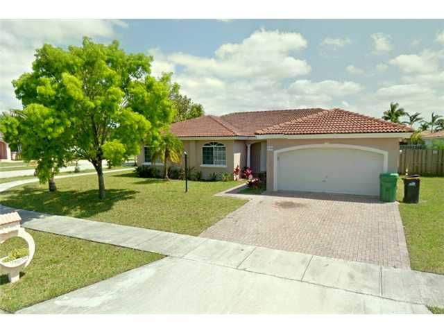 15388 SW 171 ST, Miami, FL 33187