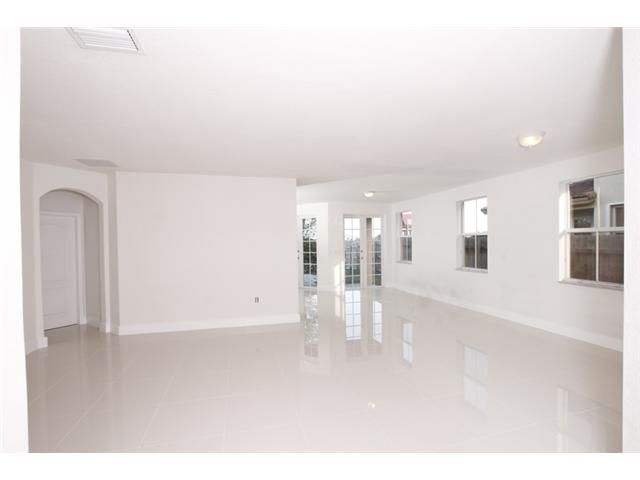 7761 NW 111 CT, Miami, FL 33178