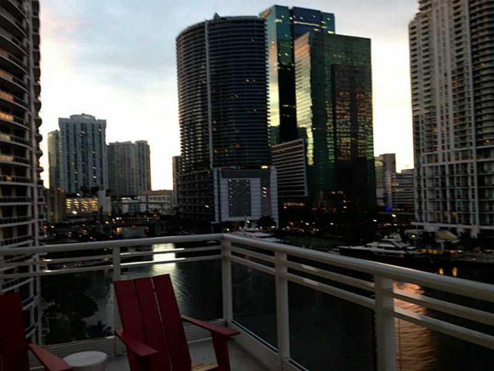 900 BRICKELL KEY BL # 801, Miami, FL 33131