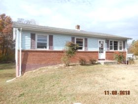 5497 Old Richmond Rd, Danville, VA 24540