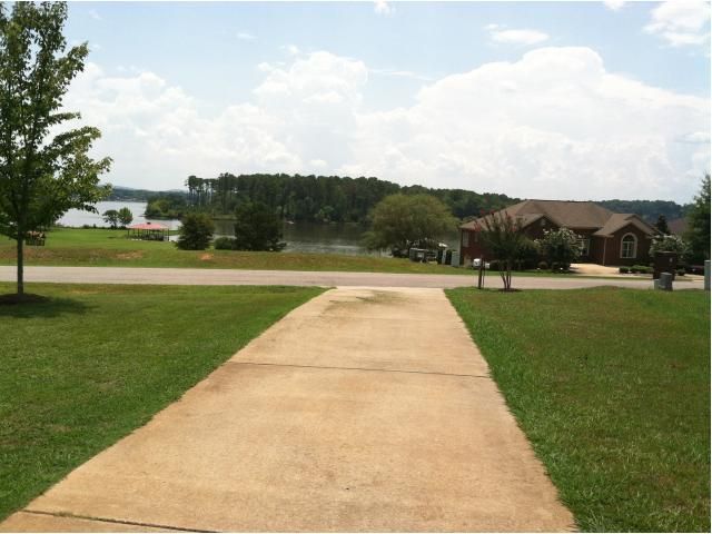 724 Eastland Shores, Lincoln, AL 35096