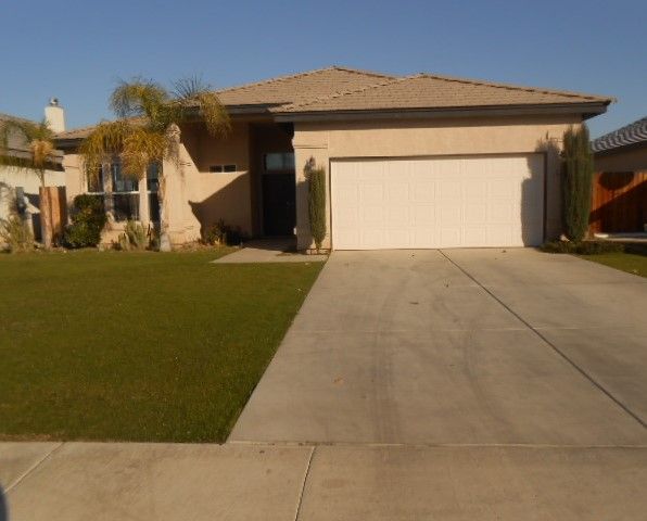 2904 Silver Shore Lane, Bakersfield, CA 93313