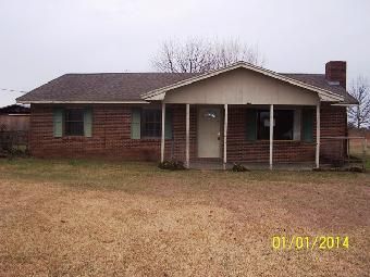 2837 Ross Rd, Atmore, AL 36502