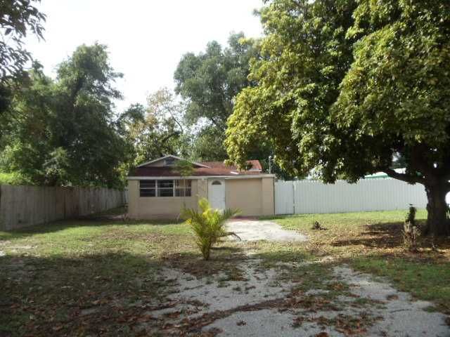 2334 Nw 82nd St, Miami, FL 33147