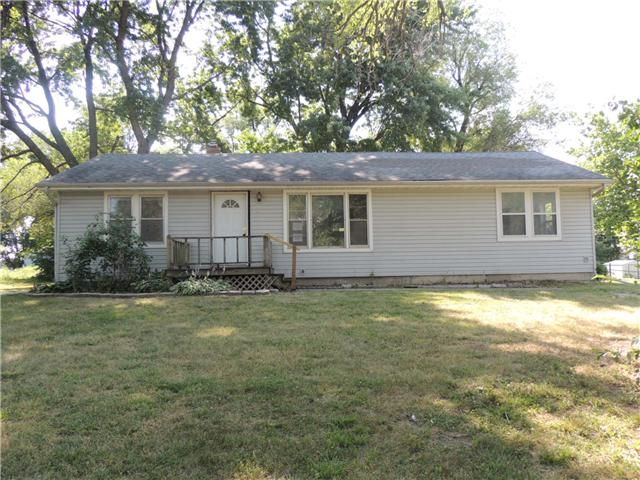 112 N Austin St, Oak Grove, MO 64075