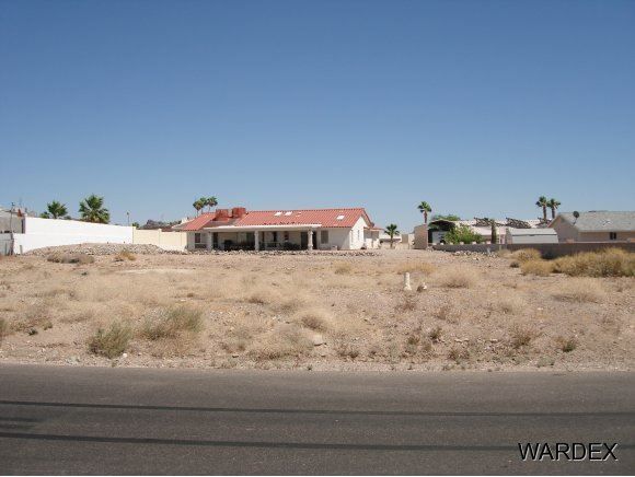 210 Greentree Dr, Lake Havasu City, AZ 86403