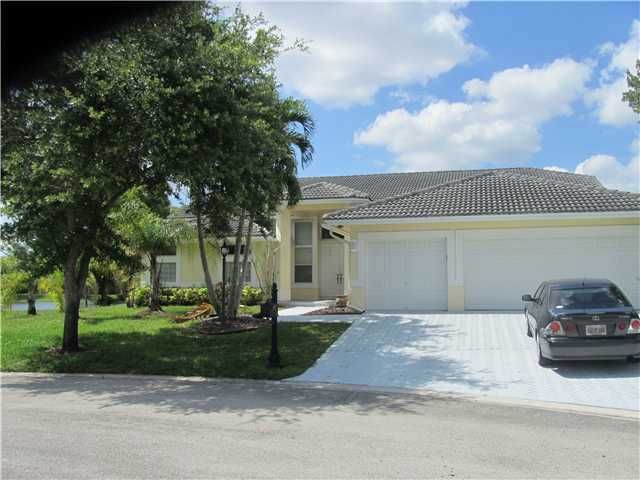 10141 NW 59TH CT, Pompano Beach, FL 33076