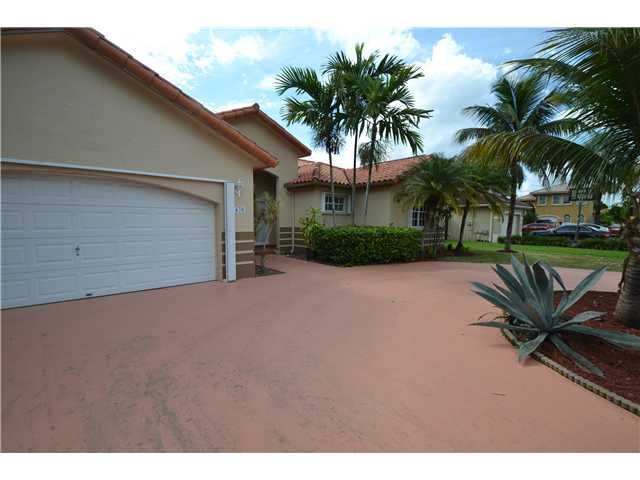 3430 SW 142 PL, Miami, FL 33175