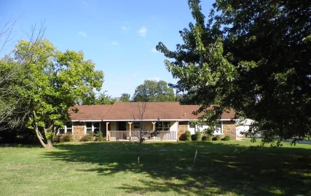 5133 South Robert Girten Road, Chelsea, OK 74016