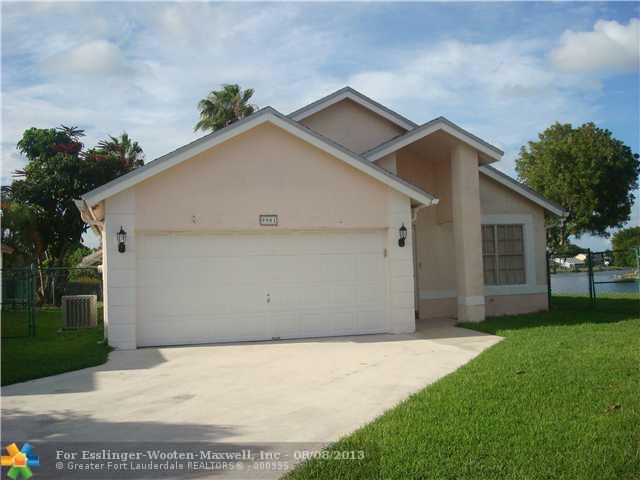 9901 NW 45TH ST, Fort Lauderdale, FL 33351