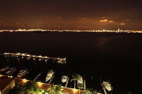 4000 TOWERSIDE TE # 811, Miami, FL 33138