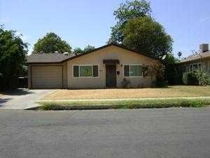 1277 N Safford Ave, Fresno, CA 93728