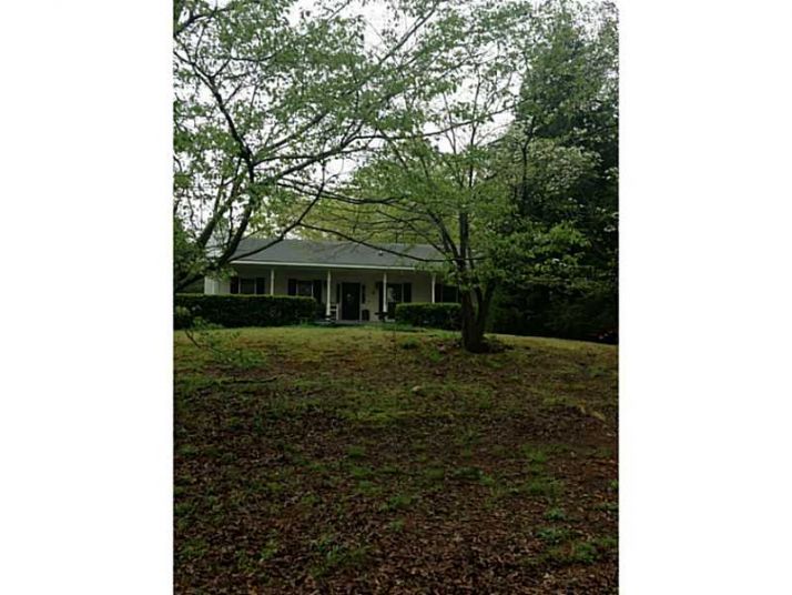 378 Jennys Cove Road, Cleveland, GA 30528