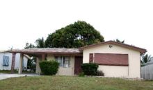 1007 Pine Tree Dr Lake Worth, FL 33462