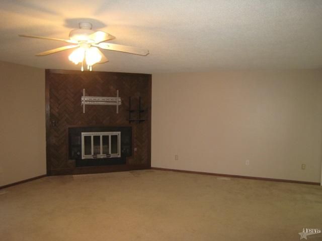 924 Easton Trl, Fort Wayne, IN 46825