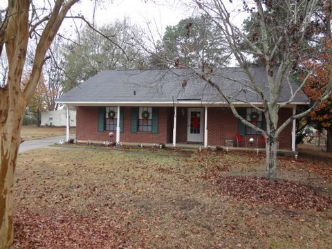 175 Gardenia Court, Millbrook, AL 36054