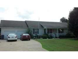 8714 County Road 25, Killen, AL 35645